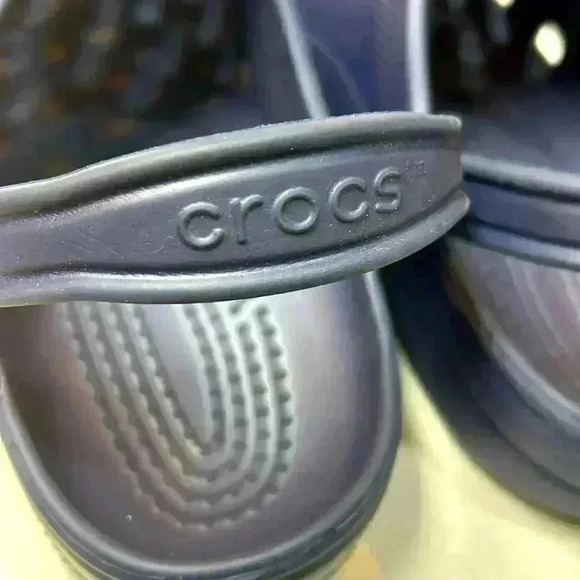 Crocs Classic Clog Navy Blue Unisex Women's Size 9 Men's Size 11 Light Feet Shoe - Picture 5 of 7